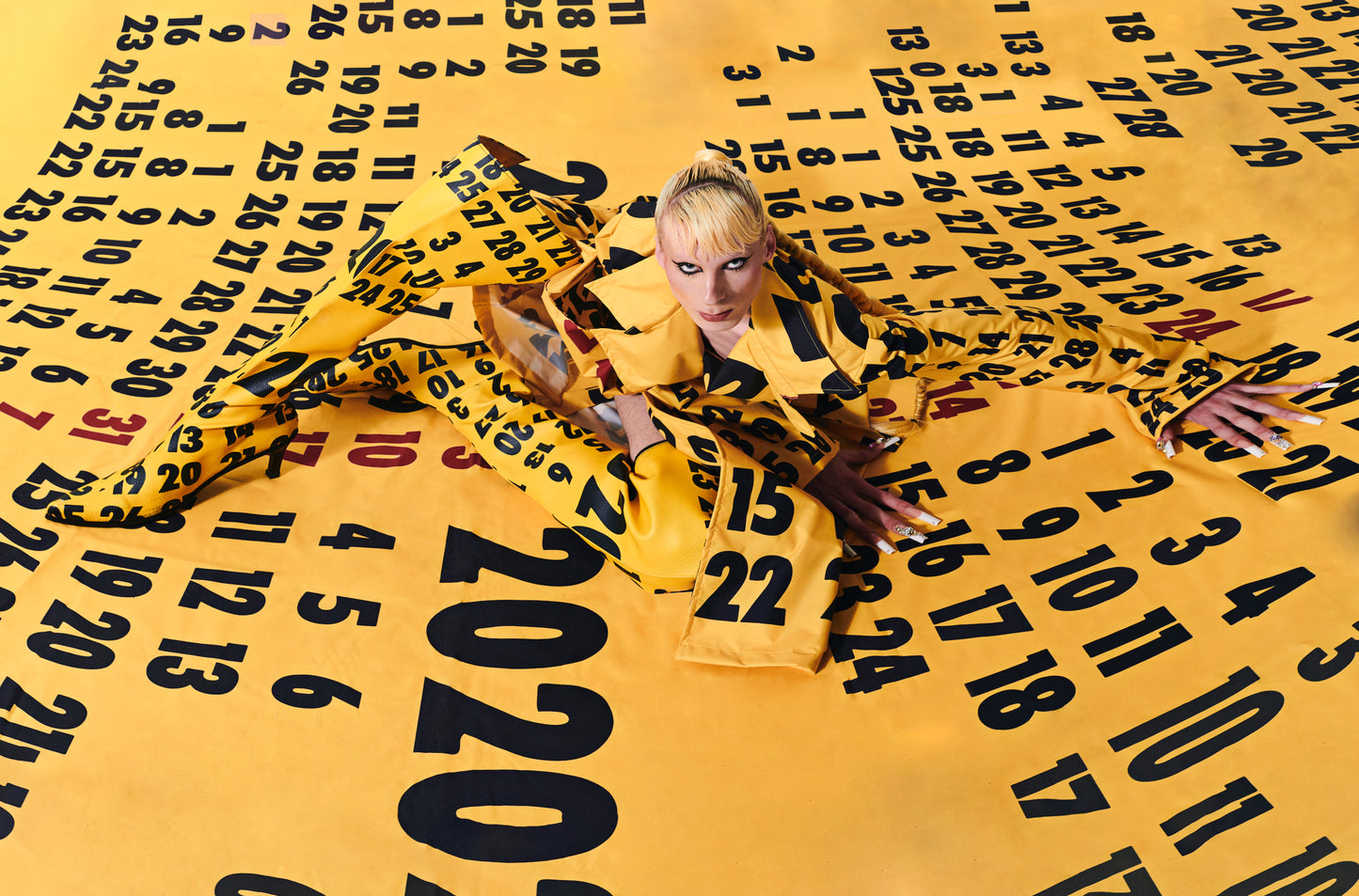 LOCKDOWN TRENCH COAT